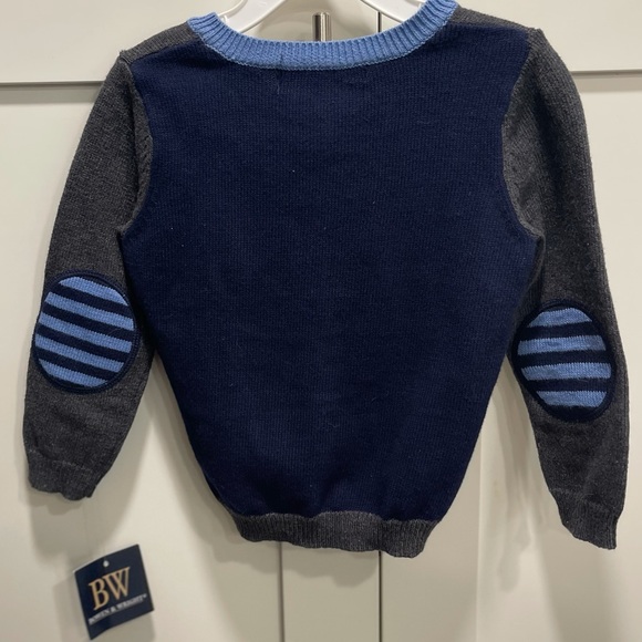 New 18M baby boy sweater with Tie and elbow pads - Picture 6 of 6